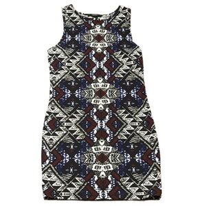 Medium Geometric Patterned Sleeveless Dress